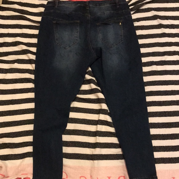 Studded jeans - Picture 2 of 8